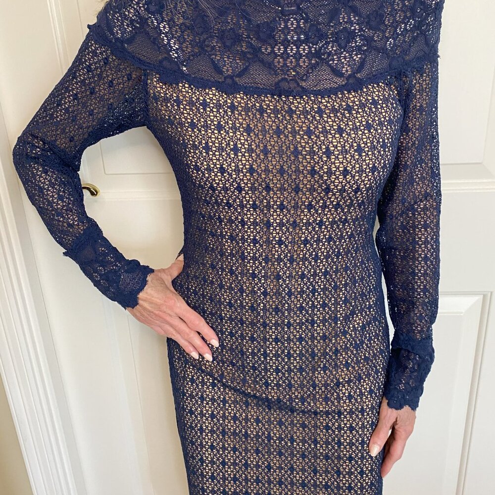 Navy Nightcap Dress for evening; Show your curves, size 4